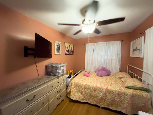10 Joan Street, Williamsburg, KY 40769