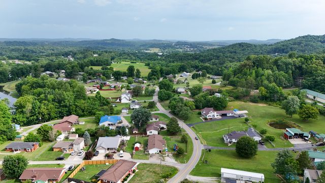 10 Joan Street, Williamsburg, KY 40769