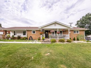 10 Joan Street, Williamsburg, KY 40769