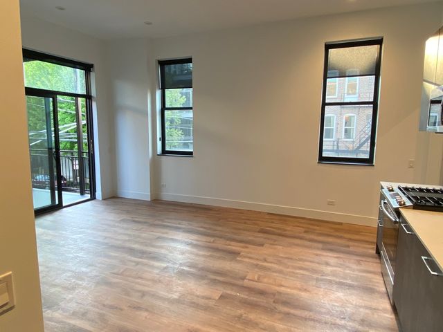 1900 W North Avenue 3R, Chicago, IL 60622