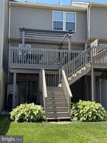 722 BLOSSOM DR, Hanover, PA 17331