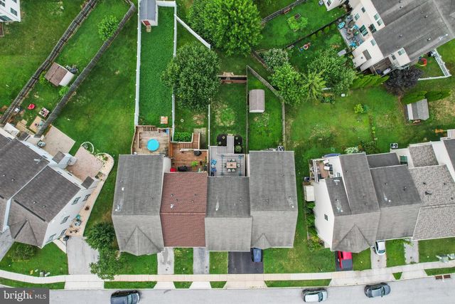 722 BLOSSOM DR, Hanover, PA 17331