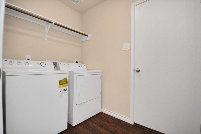 3210 Aldridge Drive, Missouri City, TX 77459