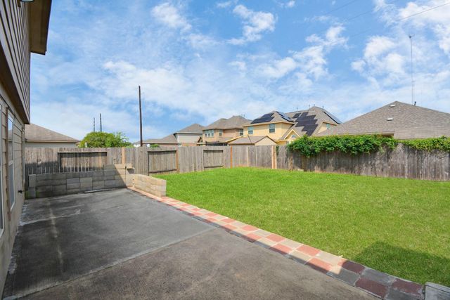 3210 Aldridge Drive, Missouri City, TX 77459