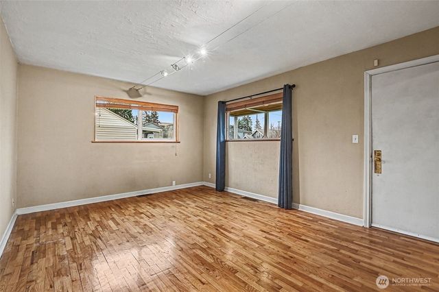 4814 S Fife, Tacoma, WA 98409