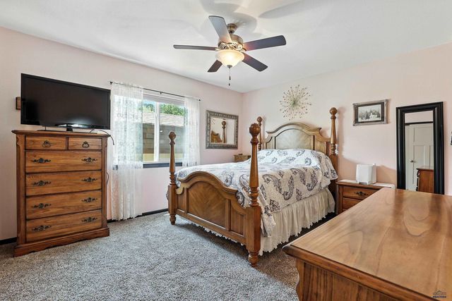 3209 JOPLIN LN, Rapid City, SD 57701