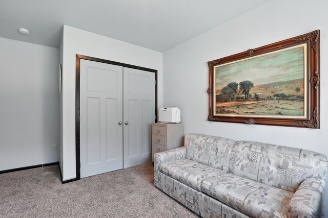 3209 JOPLIN LN, Rapid City, SD 57701