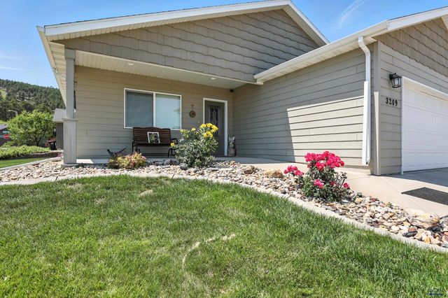 3209 JOPLIN LN, Rapid City, SD 57701
