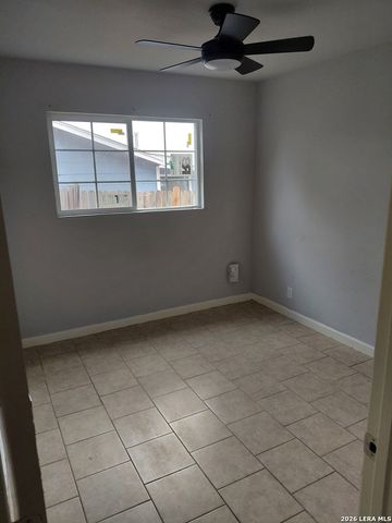 9122 Mobile Bay, San Antonio, TX 78245