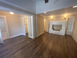 2008 Sanquinet Street, Fort Worth, TX 76107