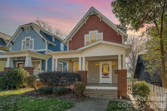 319 Woodvale Place, Charlotte, NC 28208