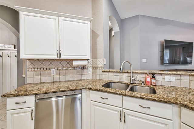 4214 Maidenhead Drive, Pasadena, TX 77504