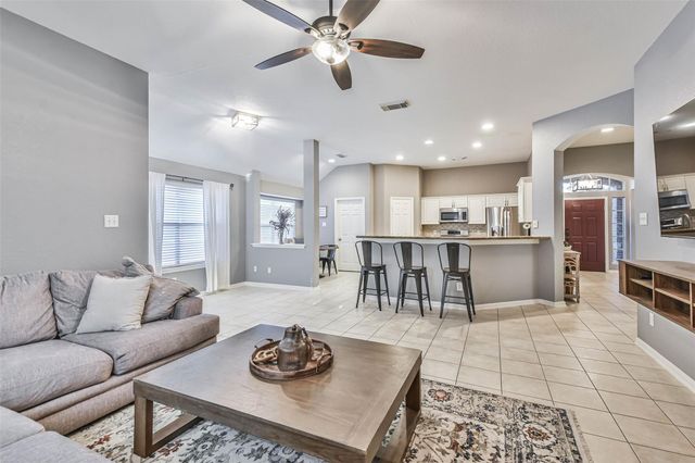 4214 Maidenhead Drive, Pasadena, TX 77504