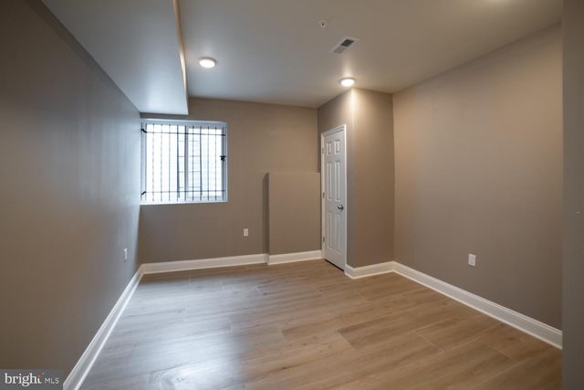 1542 FONTAIN ST, Philadelphia, PA 19121