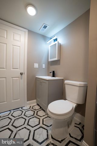 1542 FONTAIN ST, Philadelphia, PA 19121