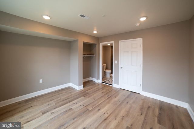 1542 FONTAIN ST, Philadelphia, PA 19121