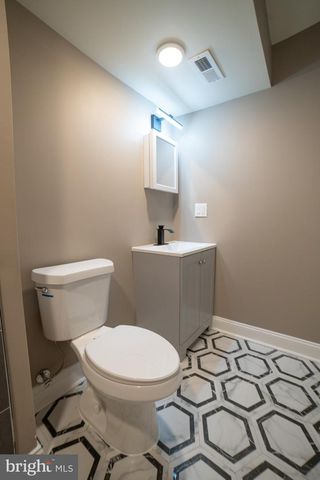 1542 FONTAIN ST, Philadelphia, PA 19121