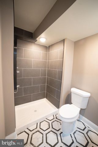 1542 FONTAIN ST, Philadelphia, PA 19121