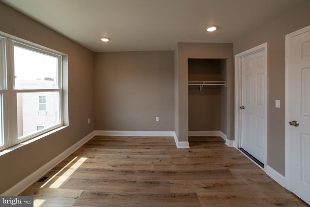 1542 FONTAIN ST, Philadelphia, PA 19121
