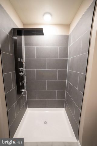 1542 FONTAIN ST, Philadelphia, PA 19121