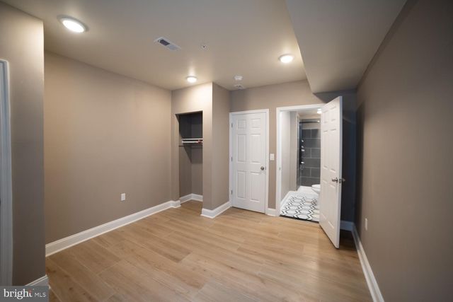 1542 FONTAIN ST, Philadelphia, PA 19121