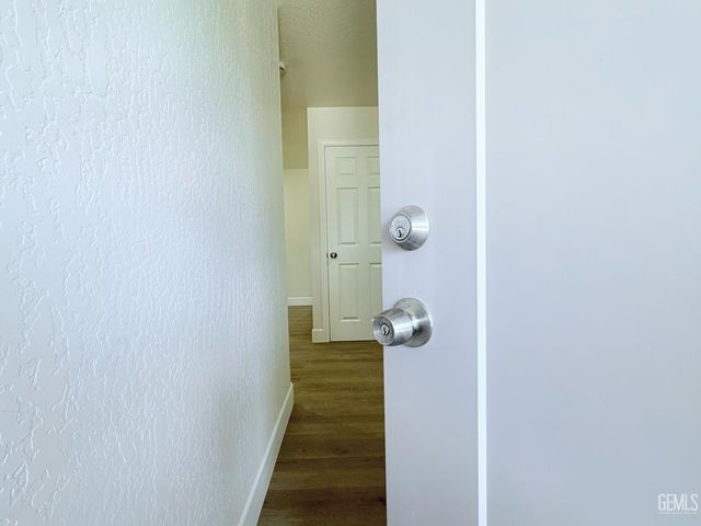 4512 Knoll Drive, Bakersfield, CA 93308