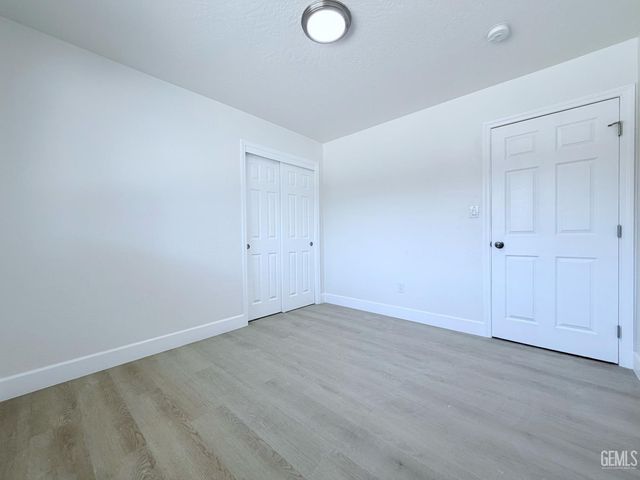 4512 Knoll Drive, Bakersfield, CA 93308