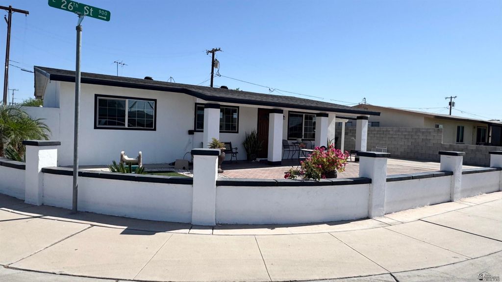 900 E 26 St, Yuma, AZ 85365