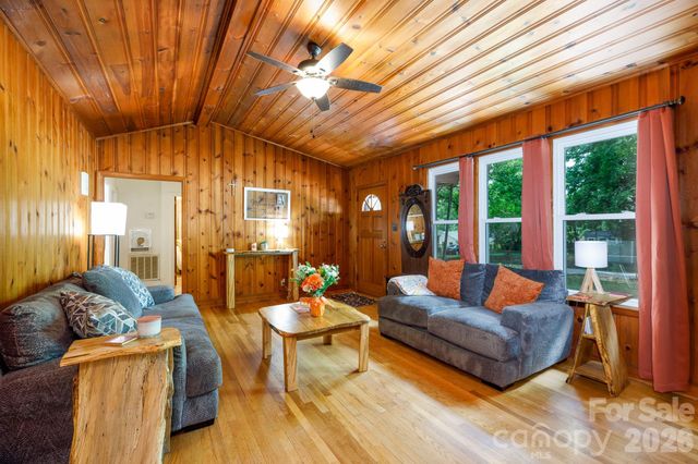 202 Woodlawn Drive, York, SC 29745