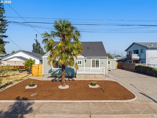 187 37TH St, Springfield, OR 97478