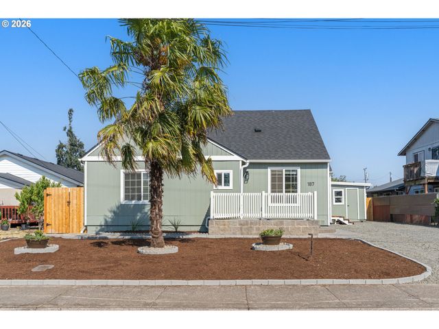 187 37TH St, Springfield, OR 97478