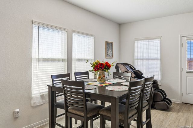 5801 Musquiz Ridge, Seguin, TX 78155