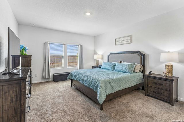 5801 Musquiz Ridge, Seguin, TX 78155