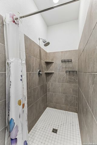 5801 Musquiz Ridge, Seguin, TX 78155