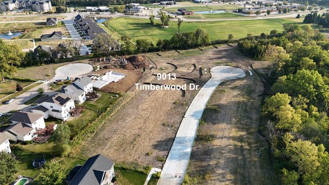 9013 Timberwood Drive, Johnston, IA 50131