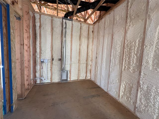 9013 Timberwood Drive, Johnston, IA 50131