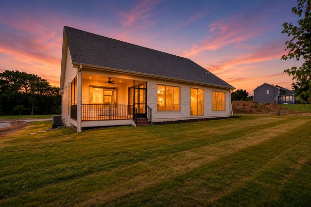 9013 Timberwood Drive, Johnston, IA 50131