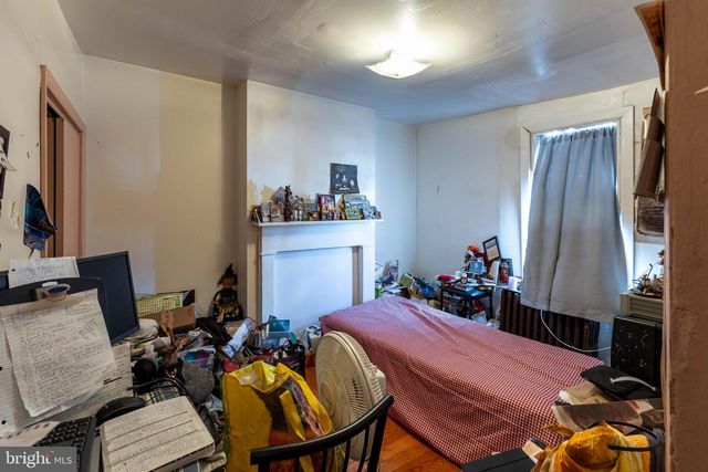 1402 S 2ND ST, Philadelphia, PA 19147