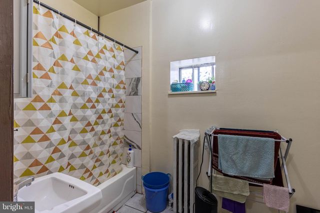 1402 S 2ND ST, Philadelphia, PA 19147