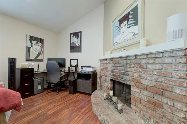 8330 Penfield 11, Winnetka, CA 91306