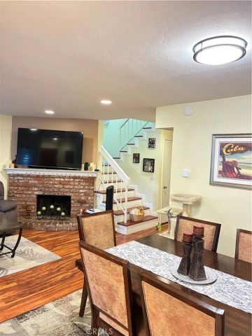 8330 Penfield 11, Winnetka, CA 91306