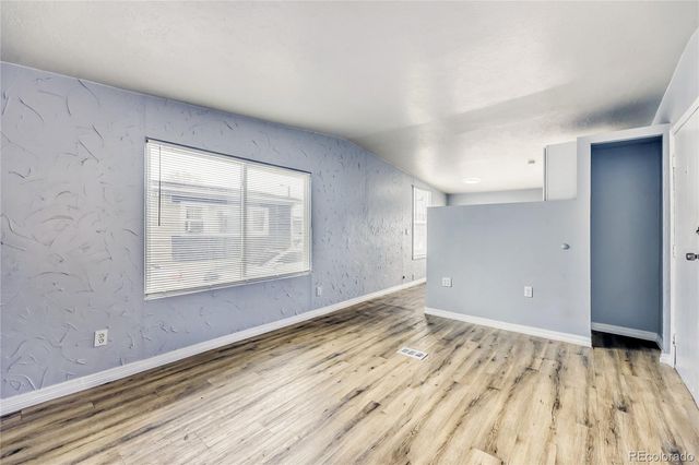 17041 E 16th Avenue, Aurora, CO 80011