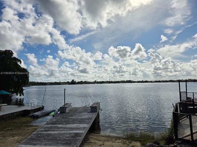 8220 SW 48th St, Miami, FL 33155