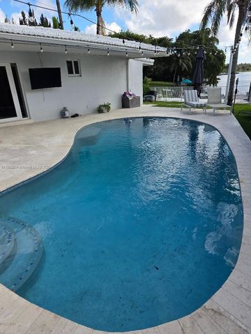 8220 SW 48th St, Miami, FL 33155