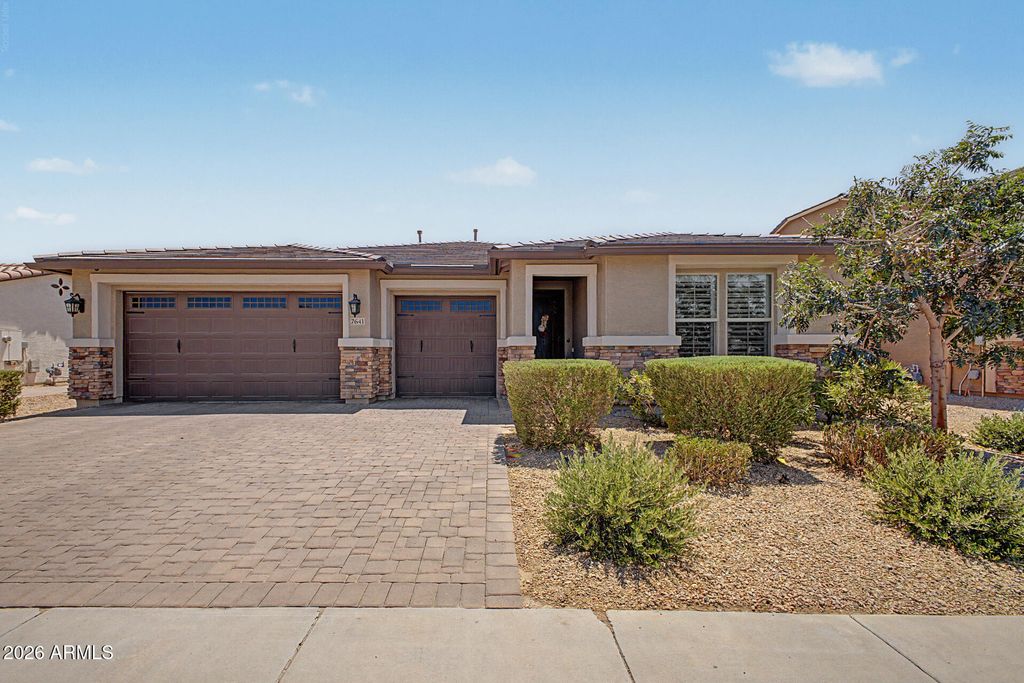 7641 W ODEUM Lane, Phoenix, AZ 85043 — exterior