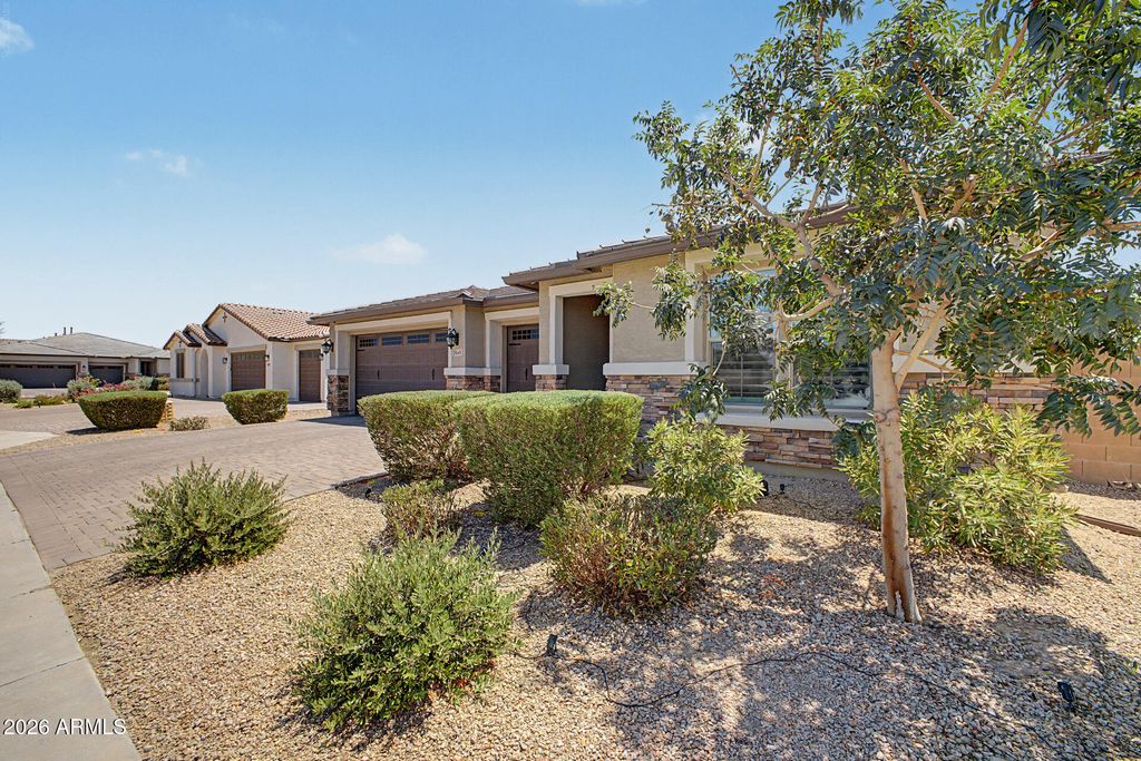 7641 W ODEUM Lane, Phoenix, AZ 85043 — photo 3