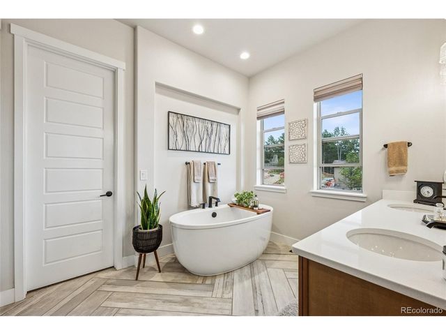 16320 Sunset Peak Ln, Monument, CO 80132