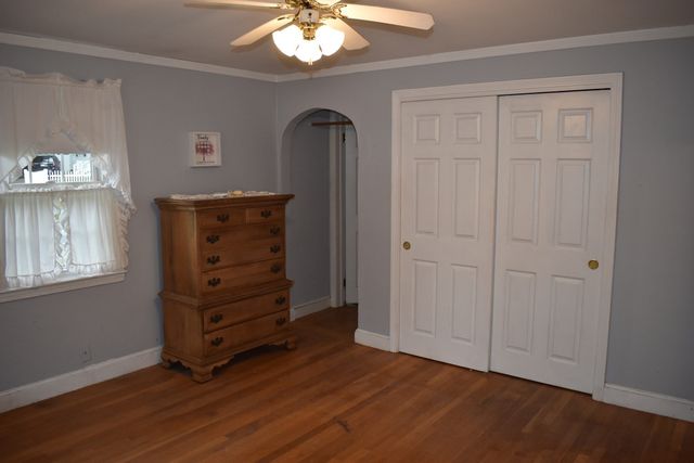 107 Gardner St, Groveland, MA 01834