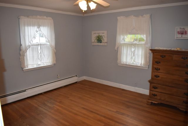 107 Gardner St, Groveland, MA 01834