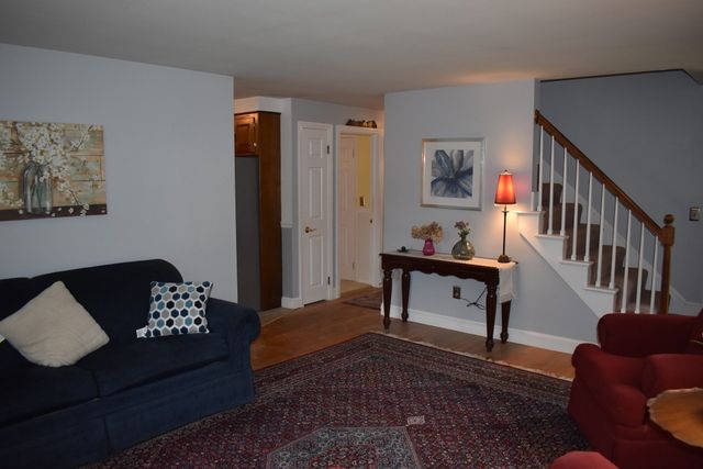 107 Gardner St, Groveland, MA 01834